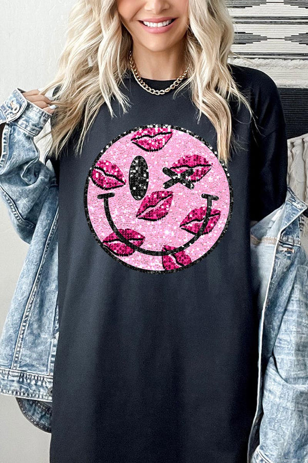 Lots of Love Smiley Graphic Tee