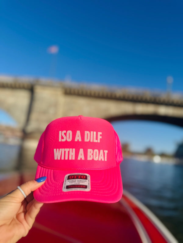 ISO A DILF WITH A BOAT TRUCKER HAT