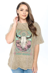 Desert Dreamer Curvy Graphic Tee