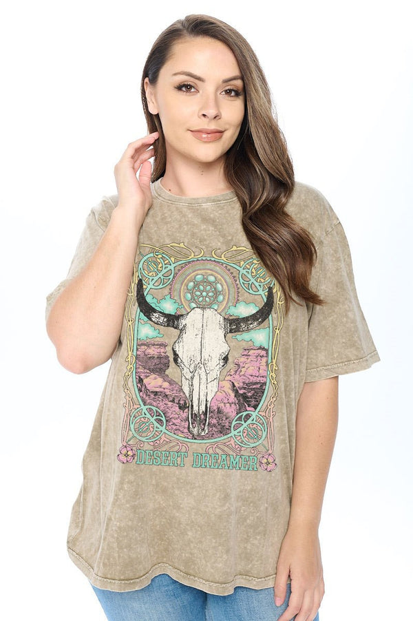 Desert Dreamer Curvy Graphic Tee